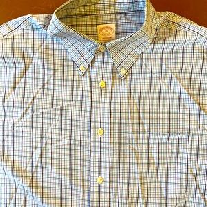 Men’s sport shirt